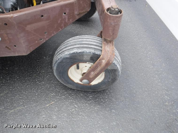 image for item BY9753 Grasshopper 720K lawn mower