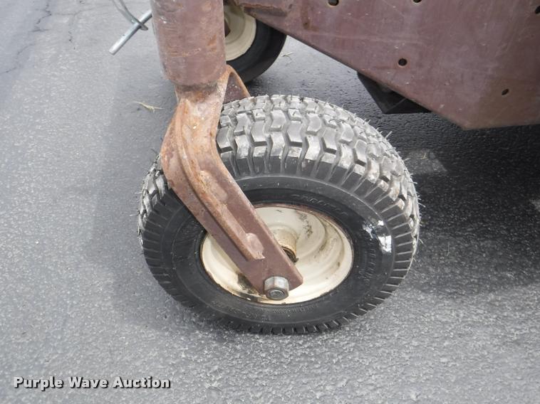 image for item BY9753 Grasshopper 720K lawn mower