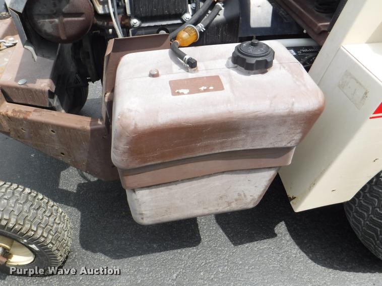 image for item BY9753 Grasshopper 720K lawn mower