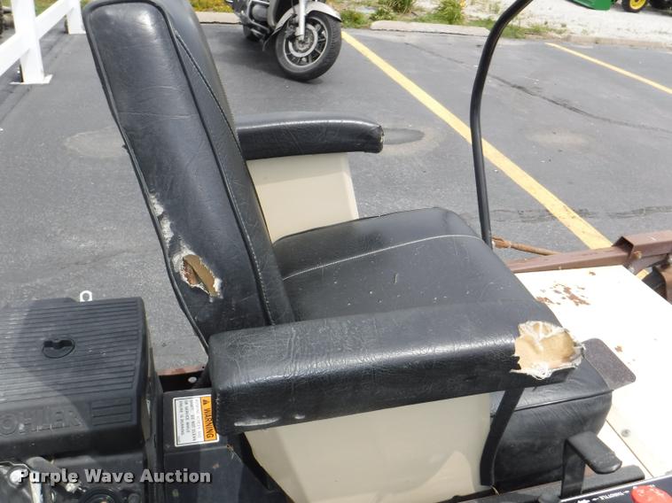 image for item BY9753 Grasshopper 720K lawn mower