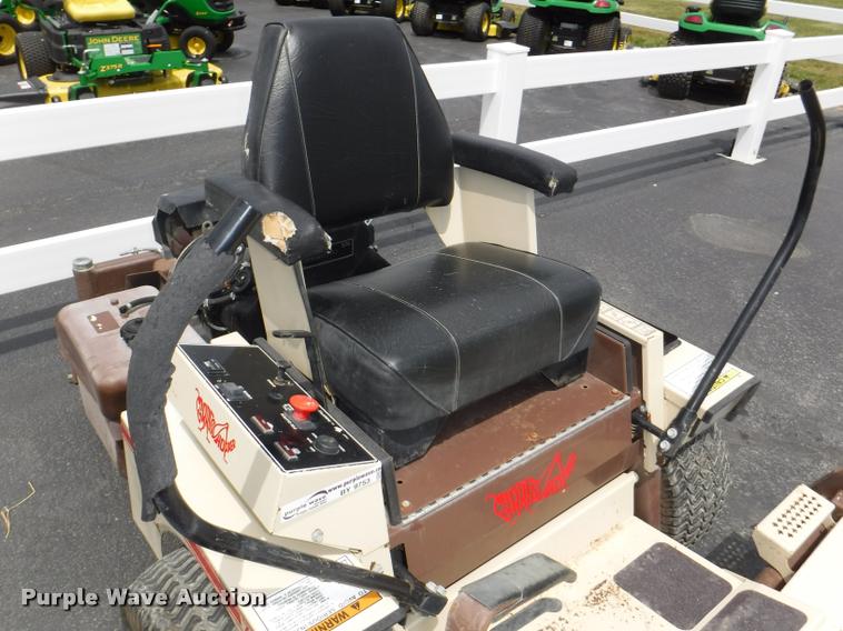 image for item BY9753 Grasshopper 720K lawn mower