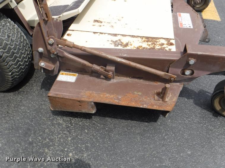 image for item BY9753 Grasshopper 720K lawn mower