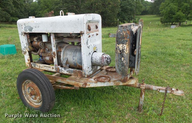 image for item CA9019 Lincoln SA200FL63 Pipeliner welder