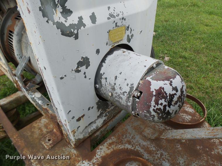 image for item CA9019 Lincoln SA200FL63 Pipeliner welder