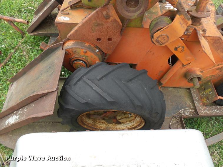 image for item CA9021 (2) trenchers