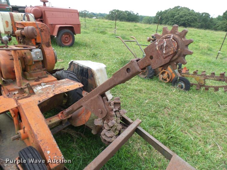 image for item CA9021 (2) trenchers