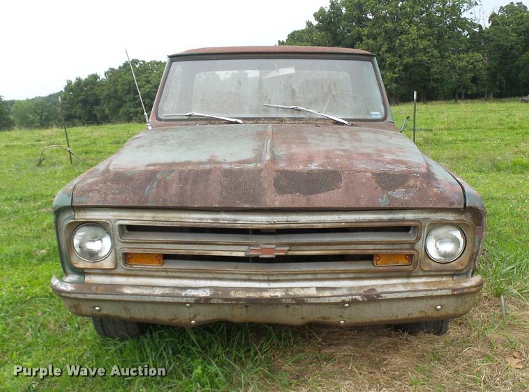 image for item CA9023 1968 Chevrolet C10 pickup truck