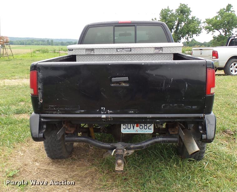 image for item CA9024 1997 GMC Sonoma Ext. Cab pickup truck