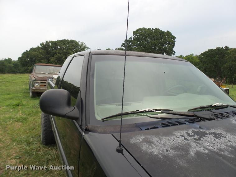 image for item CA9024 1997 GMC Sonoma Ext. Cab pickup truck