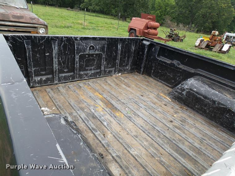 image for item CA9024 1997 GMC Sonoma Ext. Cab pickup truck