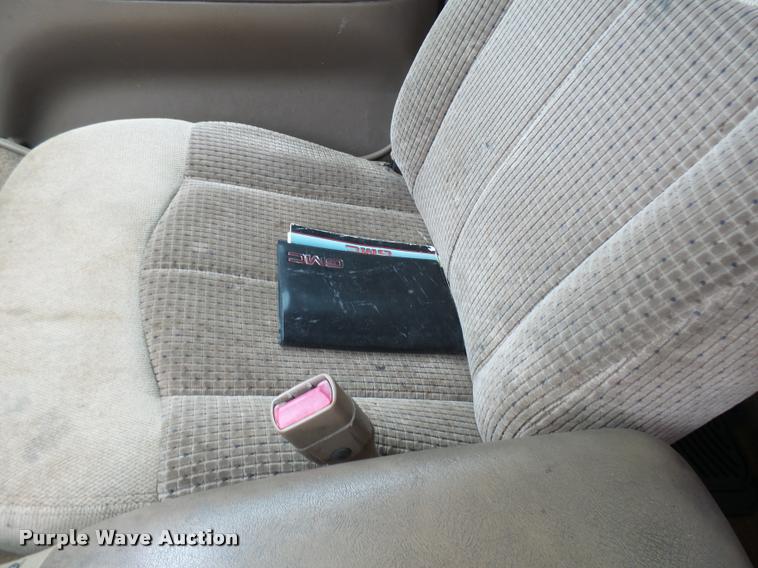 image for item CA9024 1997 GMC Sonoma Ext. Cab pickup truck