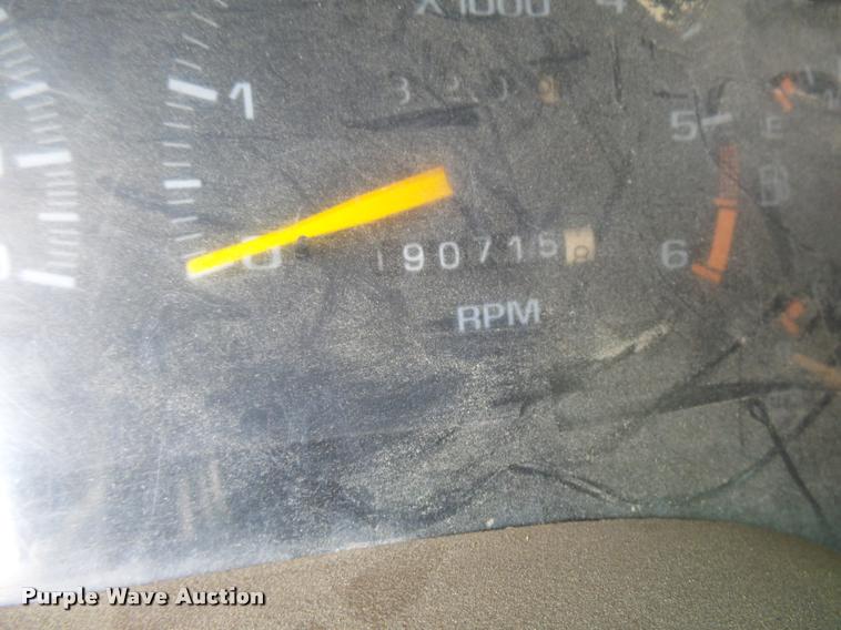 image for item CA9024 1997 GMC Sonoma Ext. Cab pickup truck