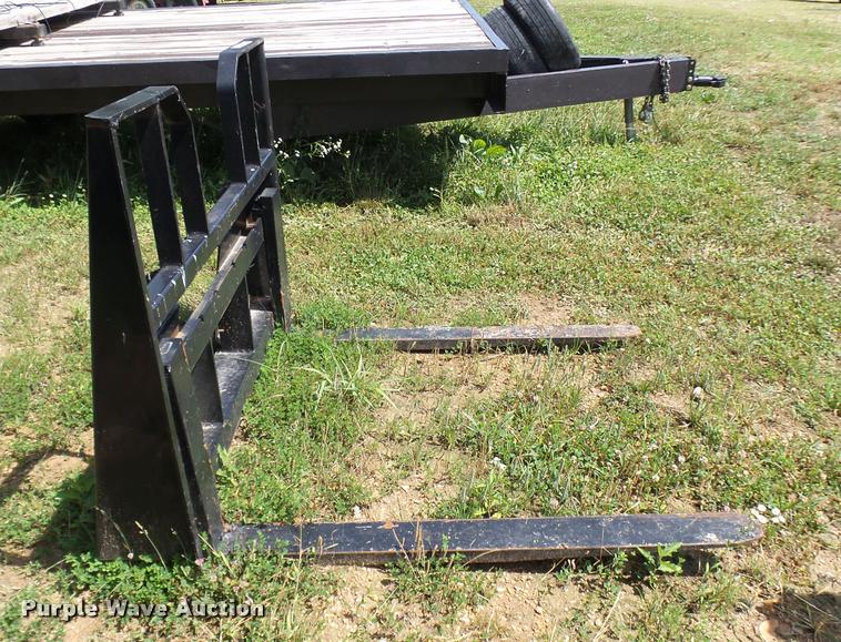 image for item CA9028 Skid steer pallet forks