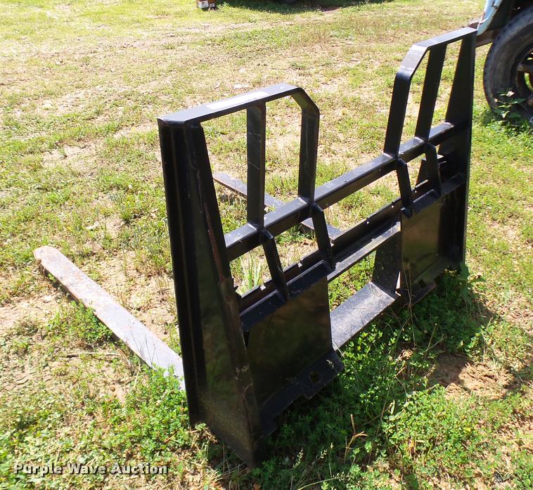image for item CA9028 Skid steer pallet forks