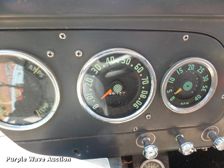 image for item CA9029 1966 International Loadstar 1600 dump truck