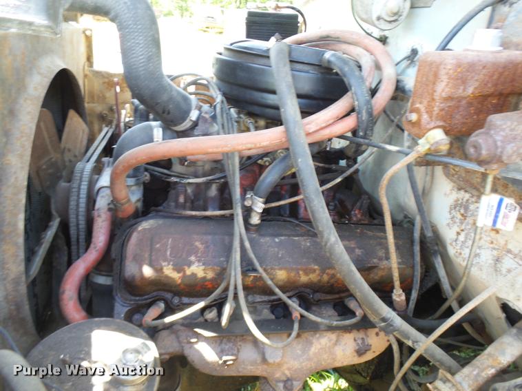 image for item CA9029 1966 International Loadstar 1600 dump truck