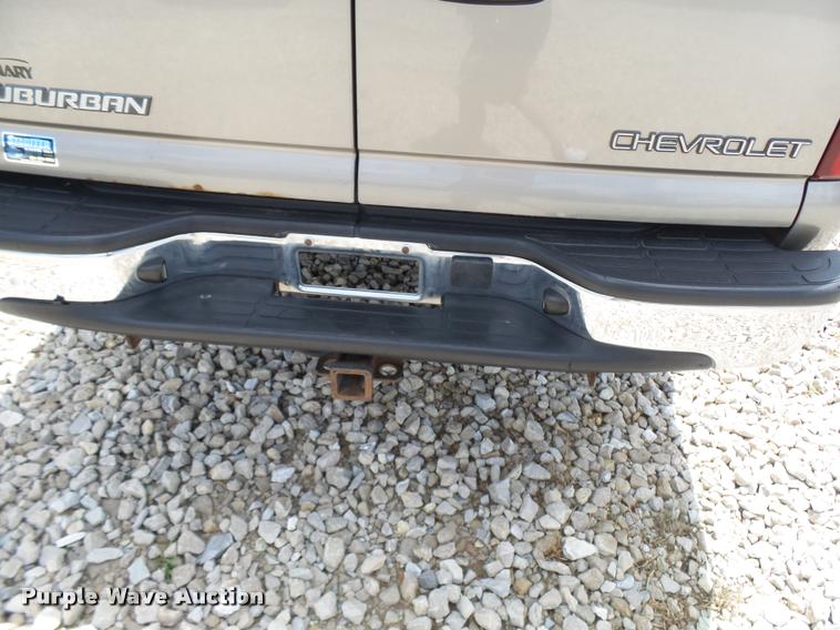 image for item CC9228 2003 Chevrolet Suburban 1500 SUV