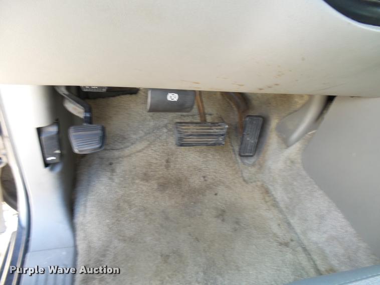 image for item CC9228 2003 Chevrolet Suburban 1500 SUV