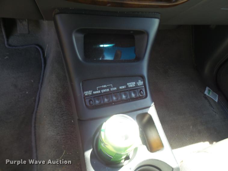 image for item CC9229 2000 Ford Explorer SUV