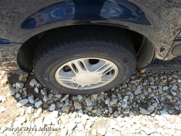 image for item CC9230 2000 Chevrolet Venture van