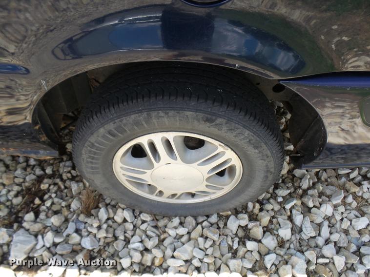 image for item CC9230 2000 Chevrolet Venture van