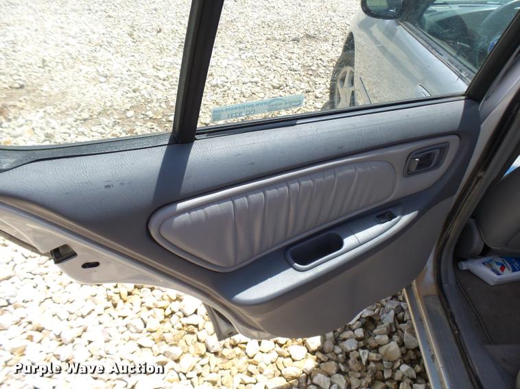 image for item CC9231 1999 Nissan Altima