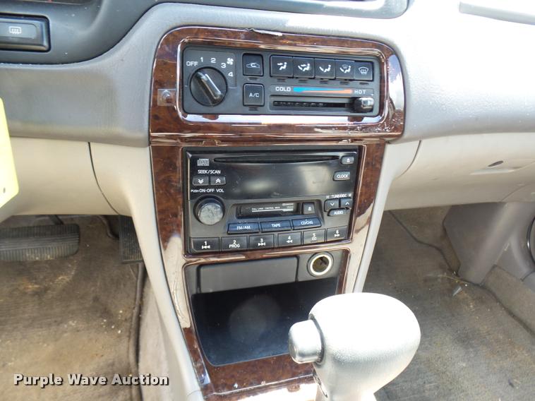 image for item CC9231 1999 Nissan Altima