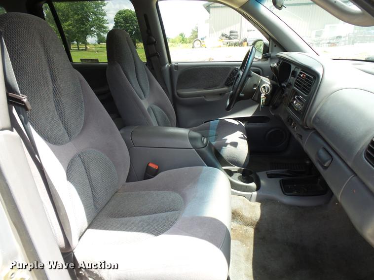 image for item CC9232 1999 Dodge Durango SLT SUV