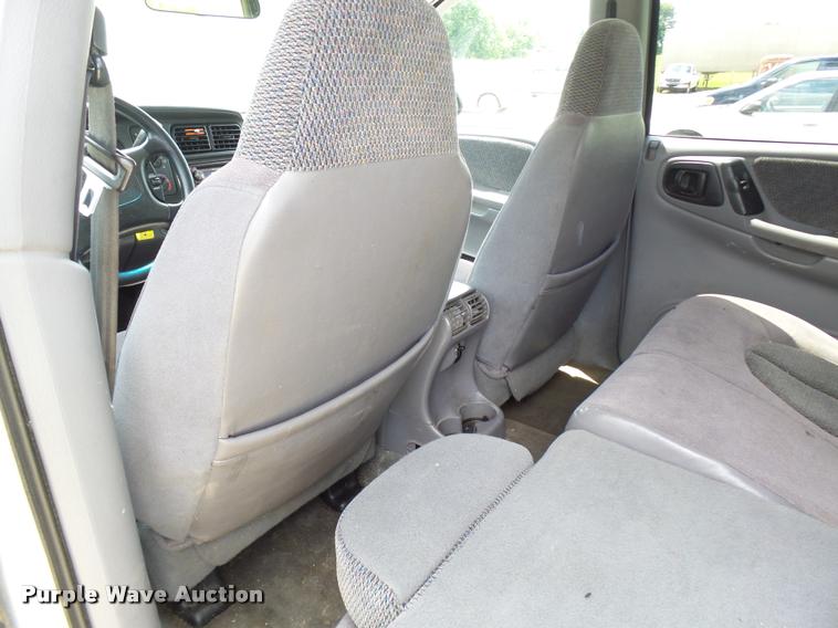 image for item CC9232 1999 Dodge Durango SLT SUV