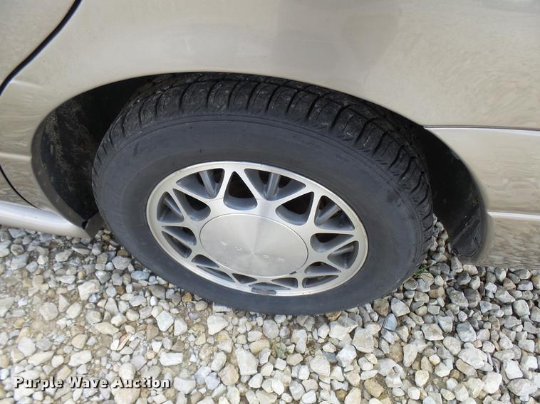 image for item CC9233 2002 Buick LeSabre Custom