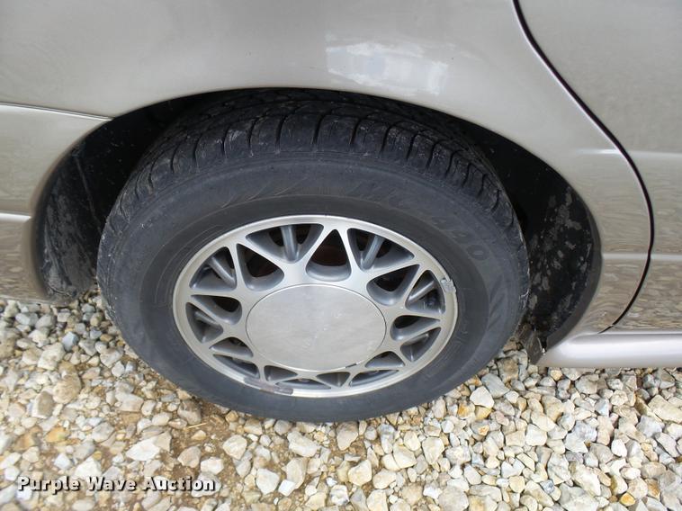 image for item CC9233 2002 Buick LeSabre Custom