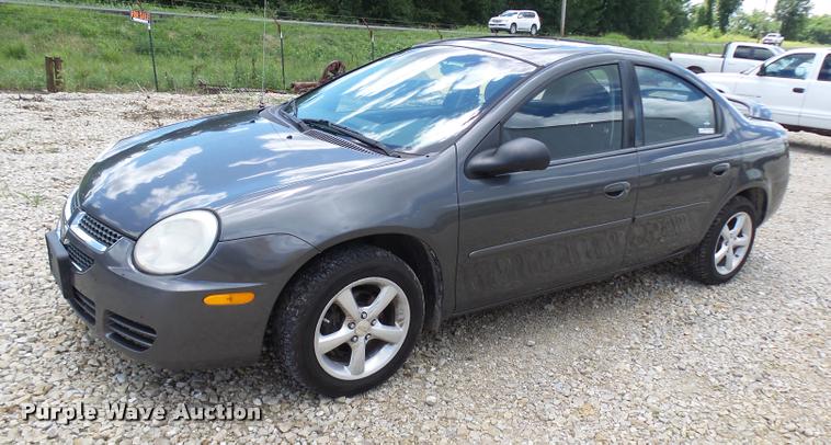 image for item CC9235 2004 Dodge Neon SXT