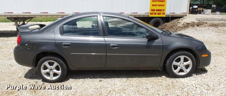 image for item CC9235 2004 Dodge Neon SXT