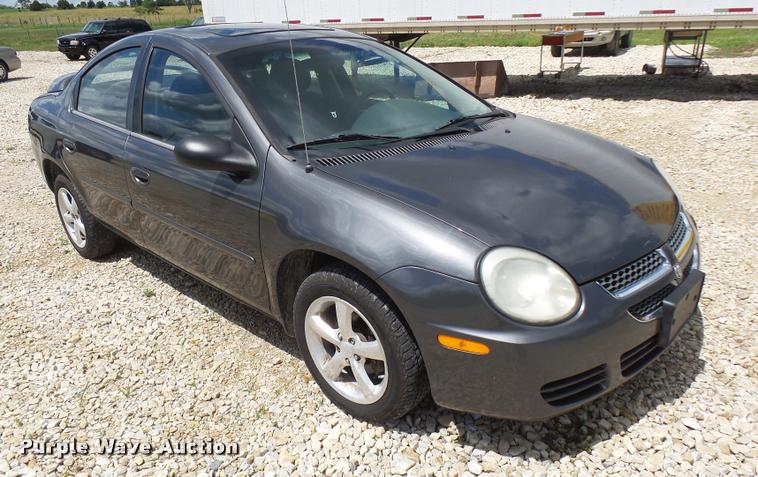 image for item CC9235 2004 Dodge Neon SXT