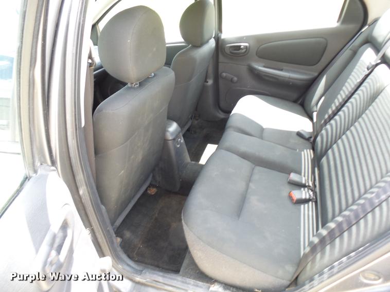 image for item CC9235 2004 Dodge Neon SXT