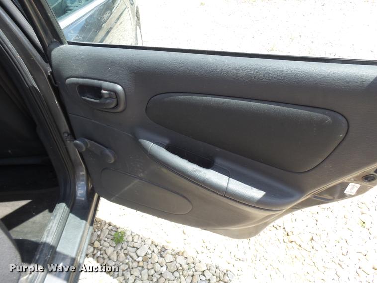 image for item CC9235 2004 Dodge Neon SXT