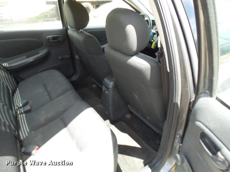 image for item CC9235 2004 Dodge Neon SXT