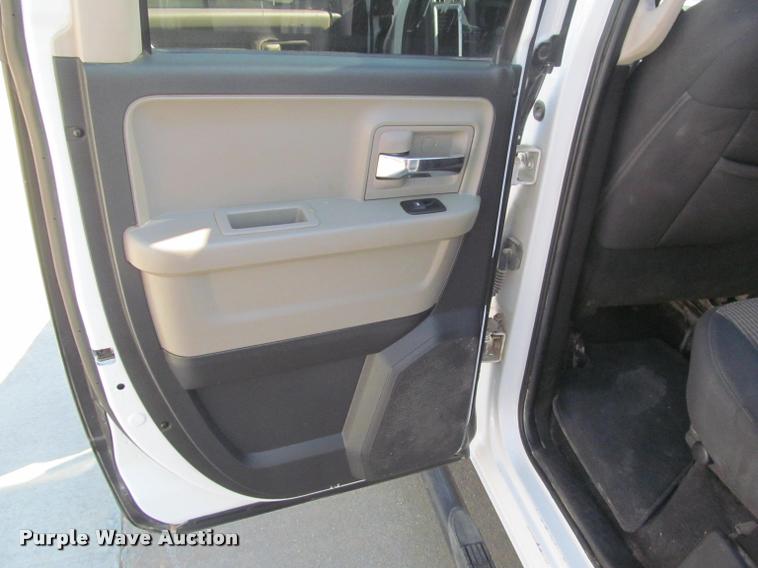 image for item DA1001 2012 Dodge Ram 1500 Quad Cab pickup truck