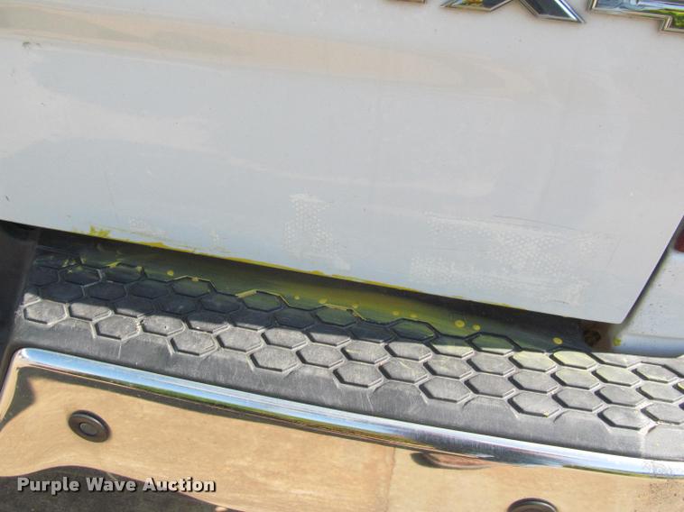 image for item DA1001 2012 Dodge Ram 1500 Quad Cab pickup truck