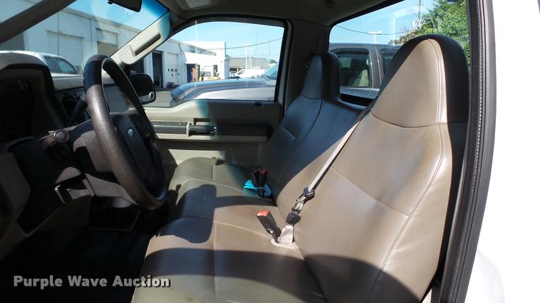 image for item DA1087 2008 Ford F250 Super Duty pickup truck