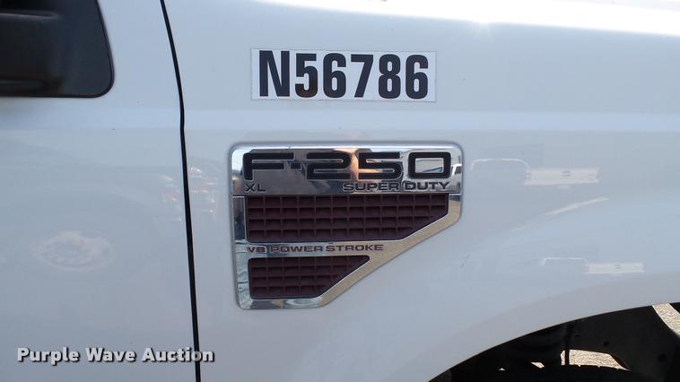 image for item DA1087 2008 Ford F250 Super Duty pickup truck