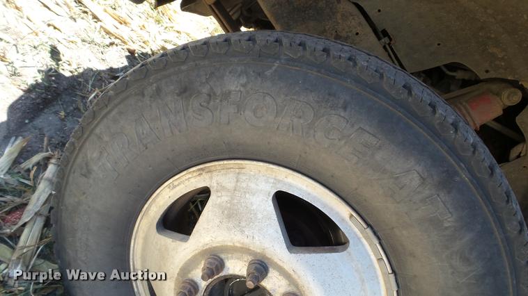 image for item DA1094 2003 Ford F350 Lariat Crew Cab pickup truck