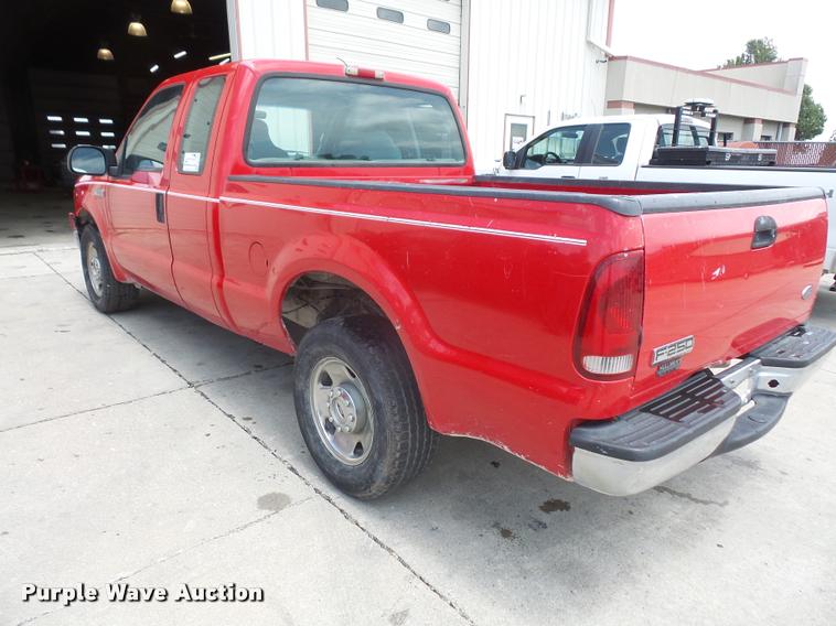 image for item DA1543 2006 Ford F250 Super Duty SuperCab pickup truck