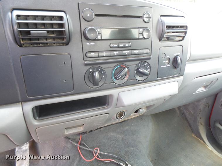 image for item DA1543 2006 Ford F250 Super Duty SuperCab pickup truck