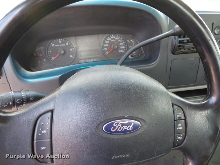 image for item DA1543 2006 Ford F250 Super Duty SuperCab pickup truck