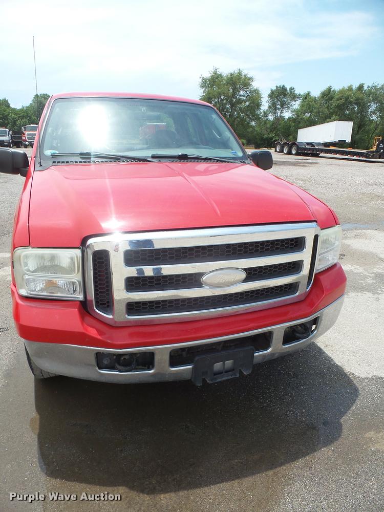 image for item DA1546 2005 Ford F250 Super Duty SuperCab pickup truck