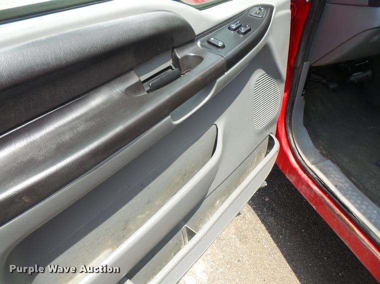 image for item DA1546 2005 Ford F250 Super Duty SuperCab pickup truck