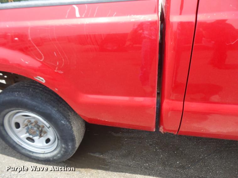 image for item DA1546 2005 Ford F250 Super Duty SuperCab pickup truck