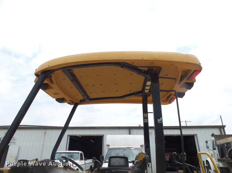 image for item DA2739 John Deere 110 backhoe