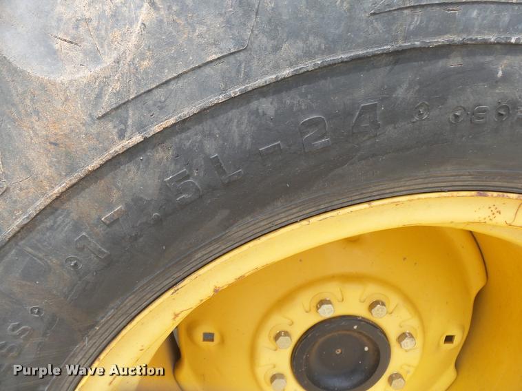 image for item DA2739 John Deere 110 backhoe